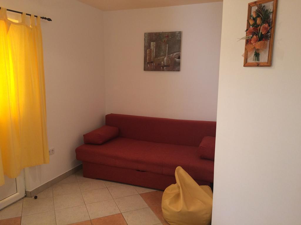 Apartment Kolundzic Novi Vinodolski Habitación foto