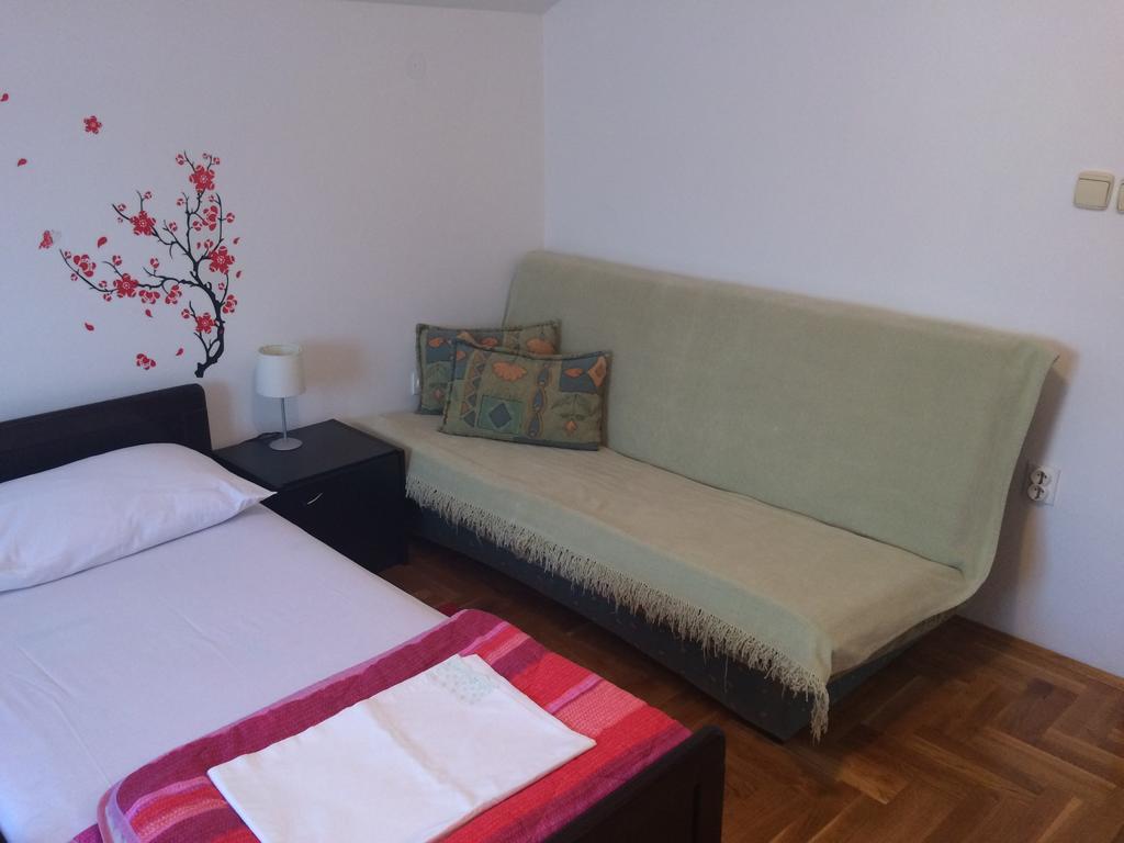 Apartment Kolundzic Novi Vinodolski Habitación foto
